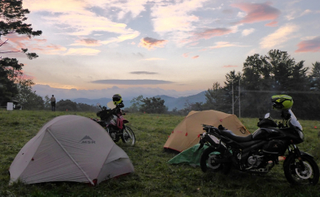 Illustration for article titled How to Pick the Right Shelter for Motocamping